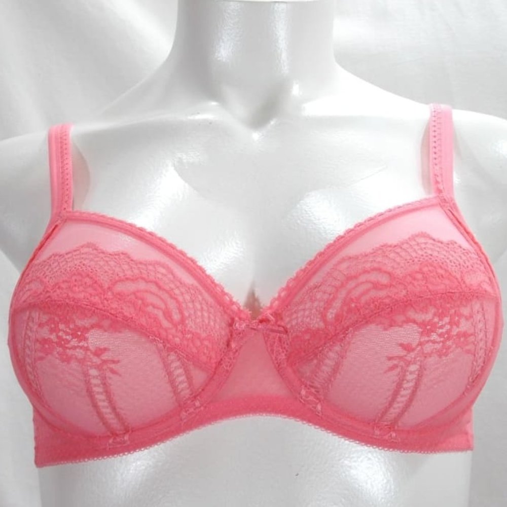 38DD Wacoal 855216 Enchantment Underwire Bra Coral Excellent Condition